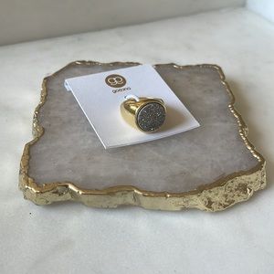 🍌 Gorjana Astoria Ring // Size 7